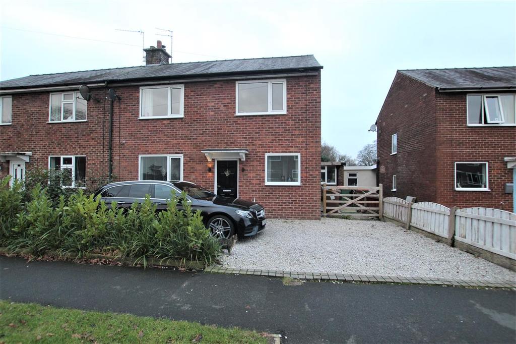 Northway, Broughton, Preston 3 bed semidetached house £900 pcm (£208 pw)