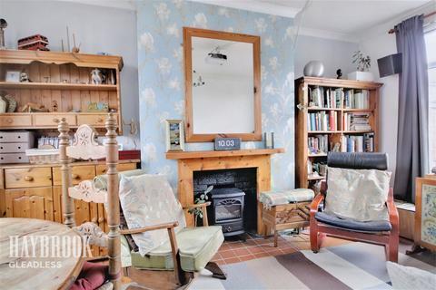 304 Hall Road, Sheffield, S9 4AG