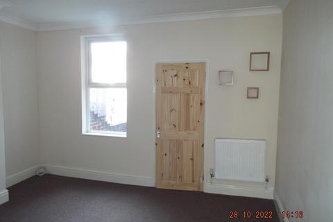 2 bedroom terraced house to rent, Somerset Road, Doncaster DN1