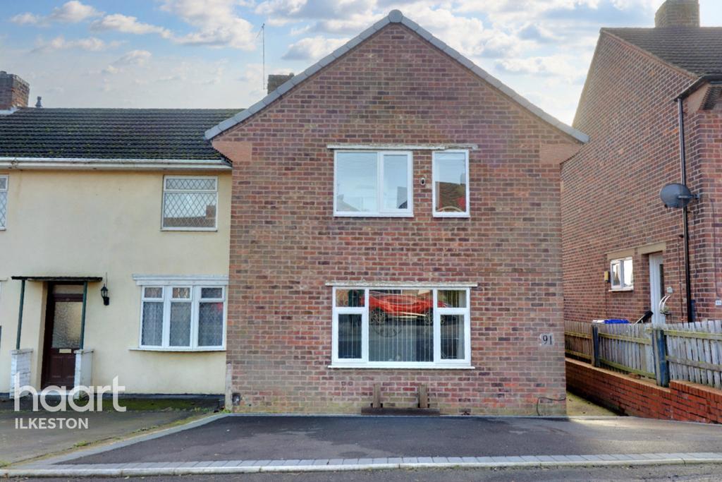 St Norbert Drive, Ilkeston 3 bed semidetached house £170,000