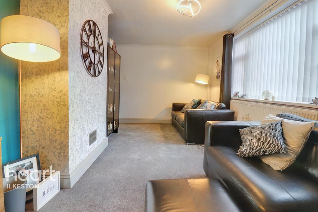 St Norbert Drive, Ilkeston 3 bed semidetached house £170,000