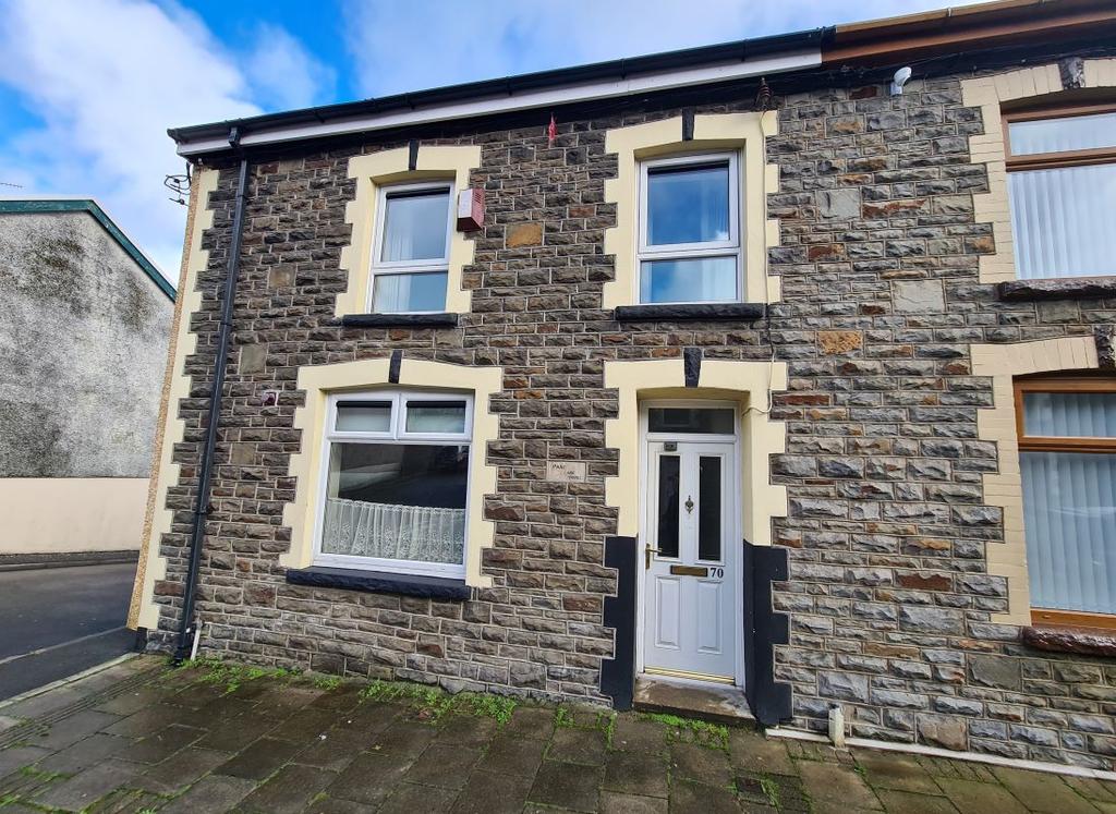 70 Griffith Street, Maerdy, Ferndale... 3 bed terraced house - £48,000