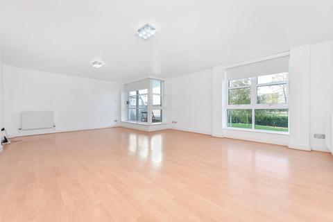 2 bedroom property to rent, Barrier Point Road, London, E16
