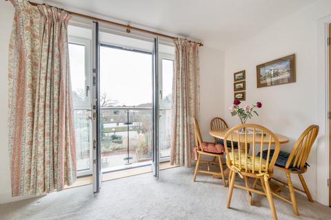 2 bedroom retirement property for sale - Ockford Road, Godalming, GU7
