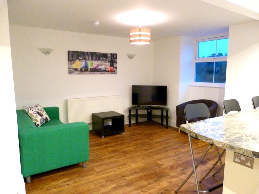 Sitting area lge