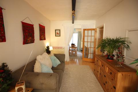 22 Devonshire Road, Feltham, TW13 6QT
