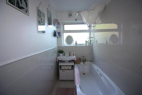 22 Devonshire Road, Feltham, TW13 6QT