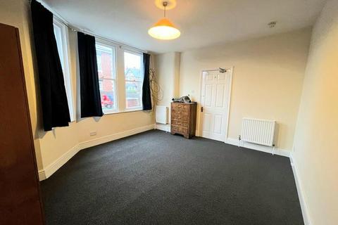 1 bedroom in a house share to rent, Hereford,  Herefordshire,  HR4