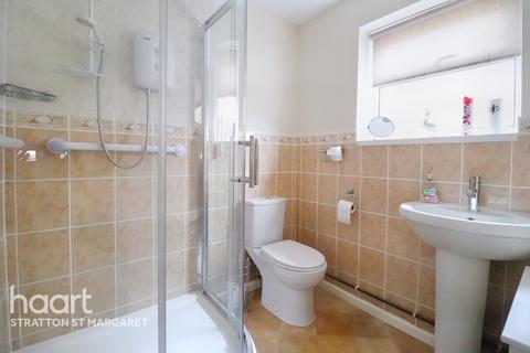 32 Barrowby Gate, Swindon, SN3 4UH