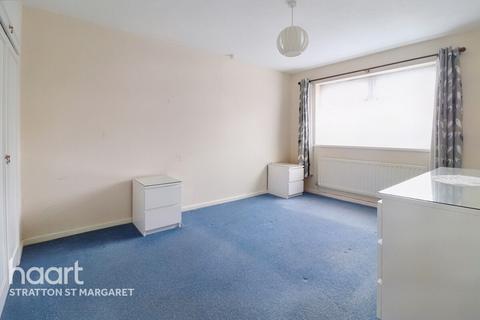 32 Barrowby Gate, Swindon, SN3 4UH