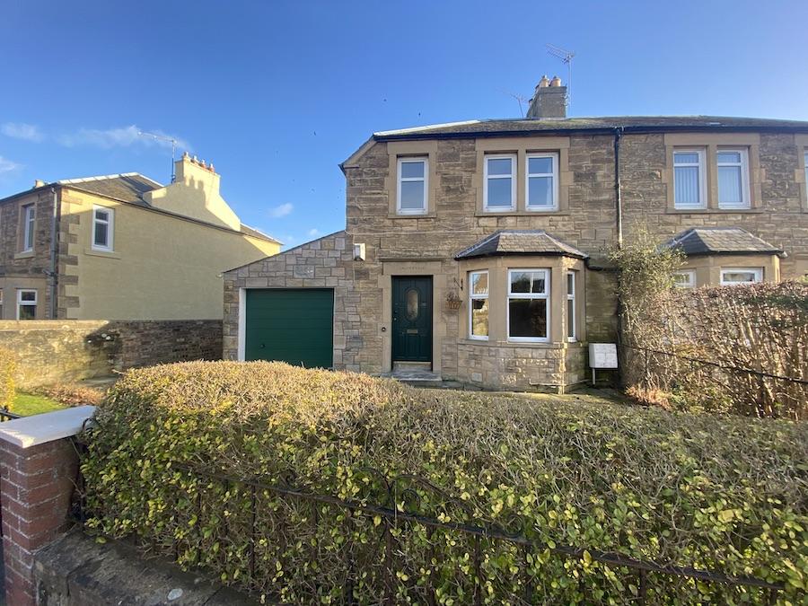 Park Road, Bonnyrigg, EH19 3 bed semidetached house £1,250 pcm (£288 pw)