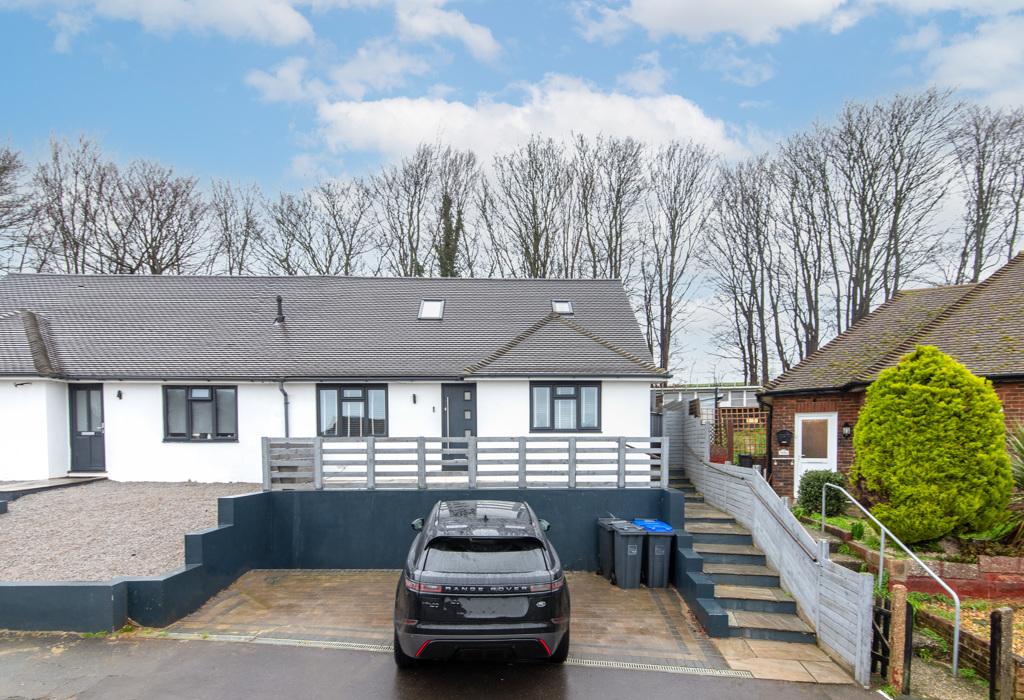 Downsway, Southwick, East Sussex 5 bed semidetached house £600,000