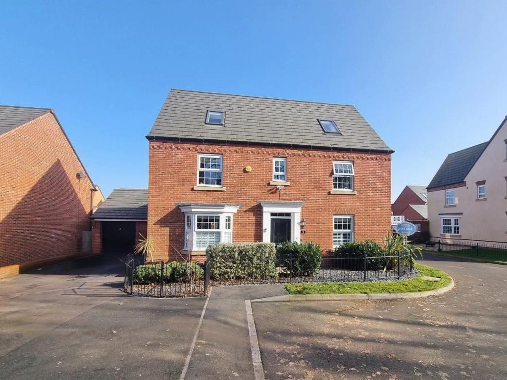 Cobbold Close, Earls Barton... 6 bed detached house £625,000