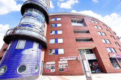 2 bedroom flat to rent, City Heights, 85 Old Snow Hill, Birmingham, West Midlands, B4