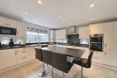 5 bedroom detached house for sale, Parkers Fold, Catterall, Preston