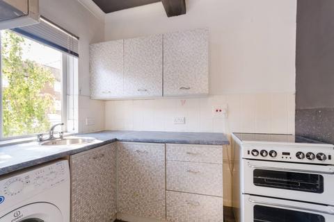119a Chiltern Drive, Surbiton, KT5 8LS