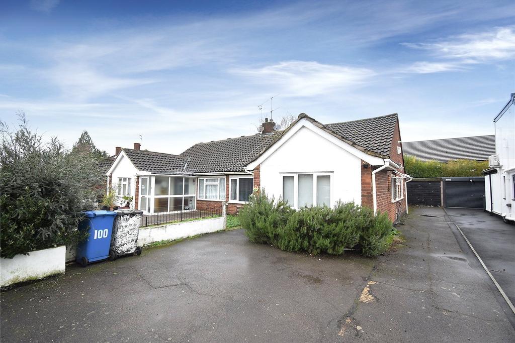 Brunel Road, Maidenhead, Berkshire, SL6 3 bed semidetached house £