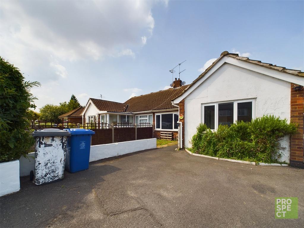 Brunel Road, Maidenhead, Berkshire, SL6 3 bed bungalow to rent £2,000