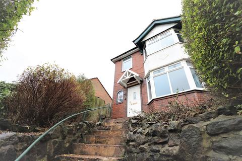 3 bedroom semi-detached house to rent, Hartshill Road, Hartshill, Stoke-on-Trent, ST4