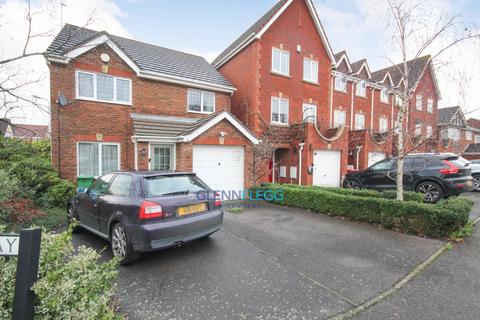 3 bedroom detached house for sale - £100 MOVE IN VOUCHER AVAILABLE AND £2000 TOWARDS LEGAL FEES!! Grasholm Way, Langley