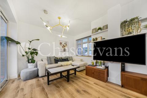 3 bedroom terraced house for sale - Manchester Road, Isle Of Dogs, London, E14