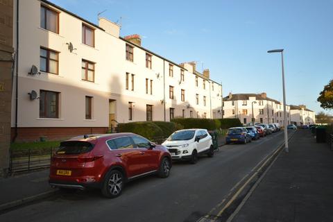 2 bedroom flat to rent - Wedderburn Street, Dundee, DD3