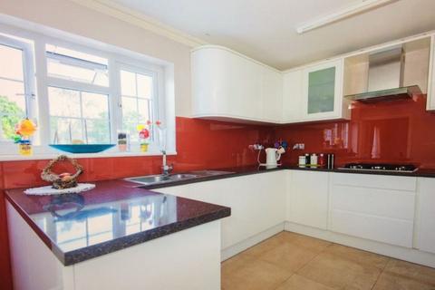1 bedroom property to rent - Frogmore Avenue, Hayes, UB4