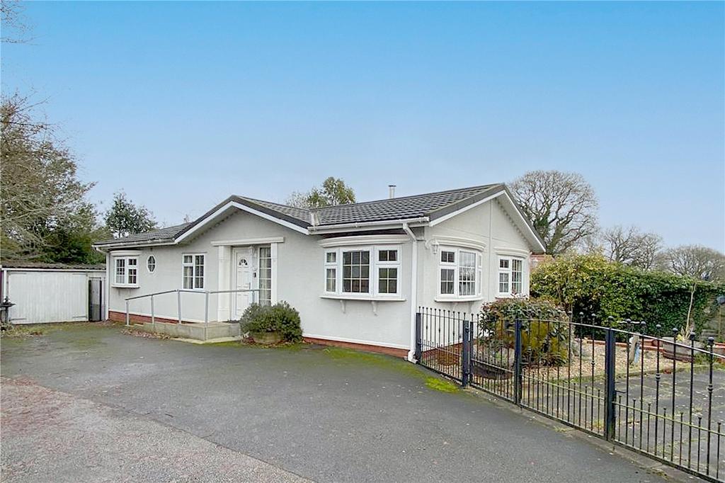 The Dell, Windmill Lane, Balsall Common, West Midlands, CV7 3 bed