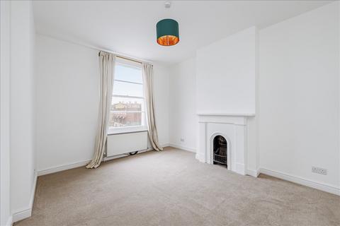 3 bedroom property to rent, Shepherd's Bush W12 W12