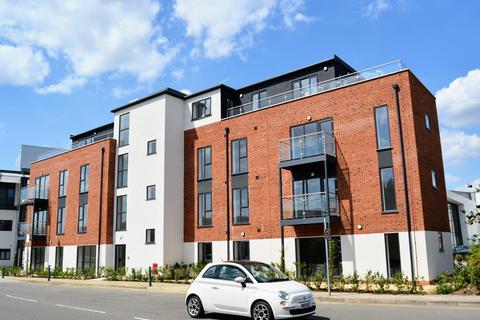 2 bedroom apartment for sale, Monaco House, Vanwall Road, Maidenhead