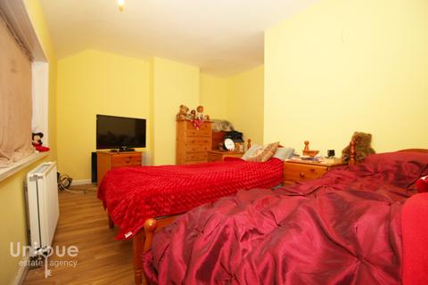 15 Avon Green, Fleetwood, FY7 7JE
