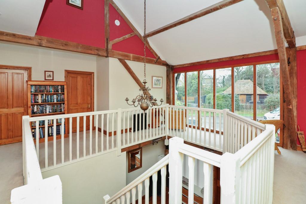 Dilnot Lane, Acol 5 bed detached house for sale £895,000