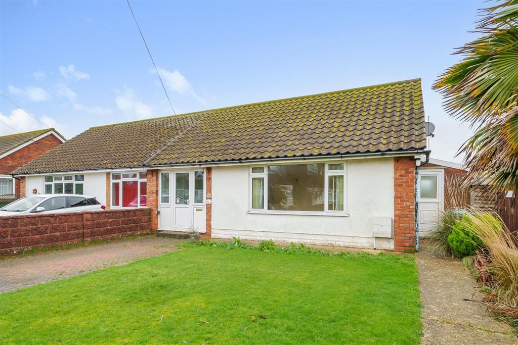 Manor Lane, Selsey, PO20 1 bed bungalow £230,000