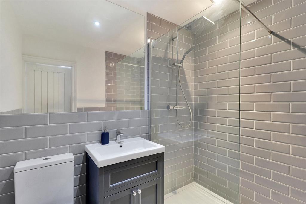 Ensuite Shower Room