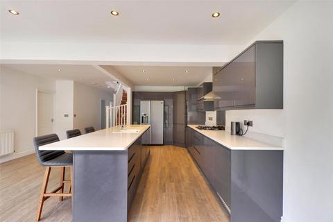 23 Orchard Close, Longfield, DA3 7JP