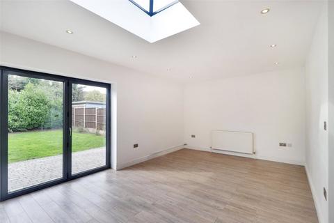 23 Orchard Close, Longfield, DA3 7JP