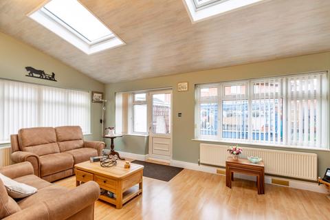 130 Bawtry Road, Harworth, Doncaster, DN11 8NS