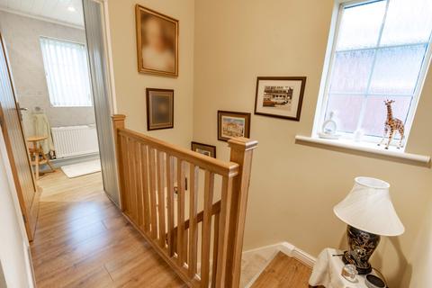 130 Bawtry Road, Harworth, Doncaster, DN11 8NS
