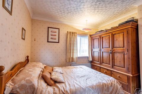 130 Bawtry Road, Harworth, Doncaster, DN11 8NS