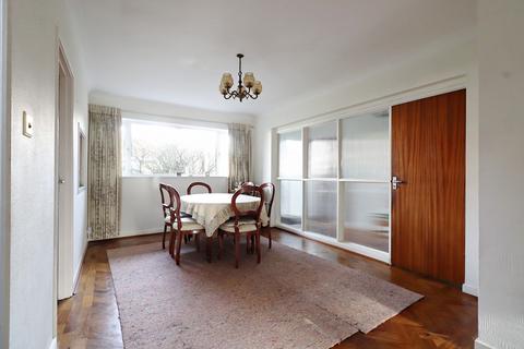 10 Plaxtol Close, Bromley, BR1 3AU