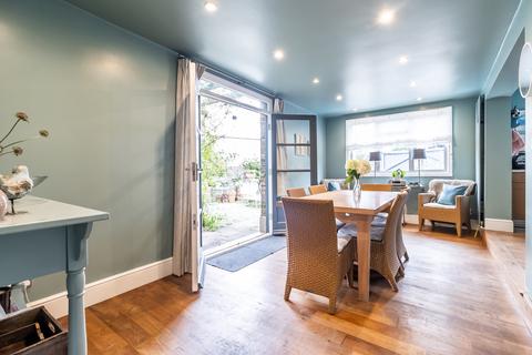 31 Crebor Street, East Dulwich, London, SE22 0HF