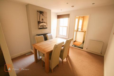 2 bedroom terraced house to rent - Fairfax Road, Colchester, Essex, CO2