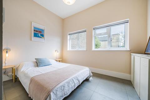 2 bedroom flat for sale, Rommany Road, West Norwood