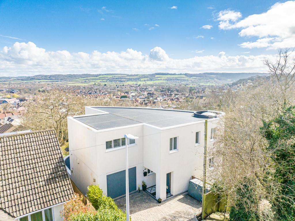 Combe Avenue, Portishead, Bristol, BS20 5 bed detached house for sale £895,000