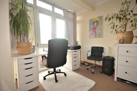24 Cornwall Road, Kettering, NN16 8PD