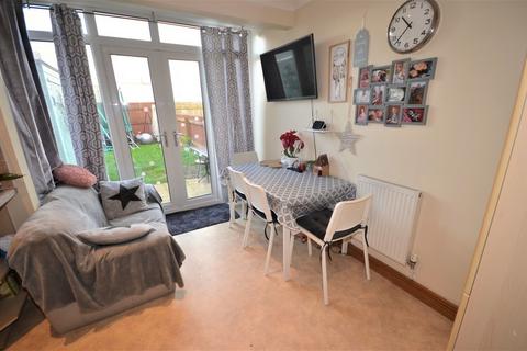 24 Cornwall Road, Kettering, NN16 8PD