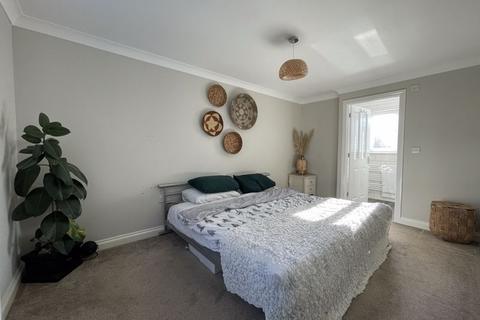 4 Coppice Gardens, Lanner Moor, Redruth, TR16 6BY