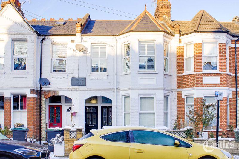 Lyndhurst Road, London, N22 3 bed for sale £450,000