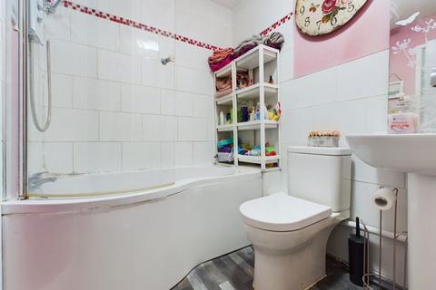 24 Frampton Road, Gloucester, GL1 5QB