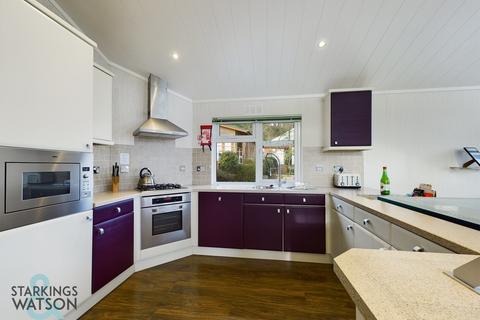 2 bedroom chalet for sale, Waterside Lodge, Staithe Road, Burgh St. Peter, Beccles